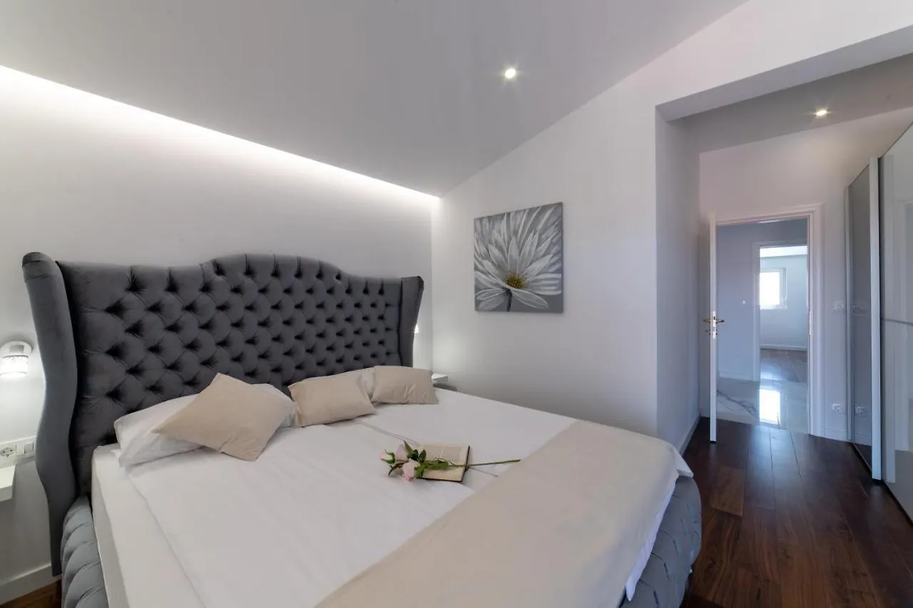 Besker Apartment Trogir